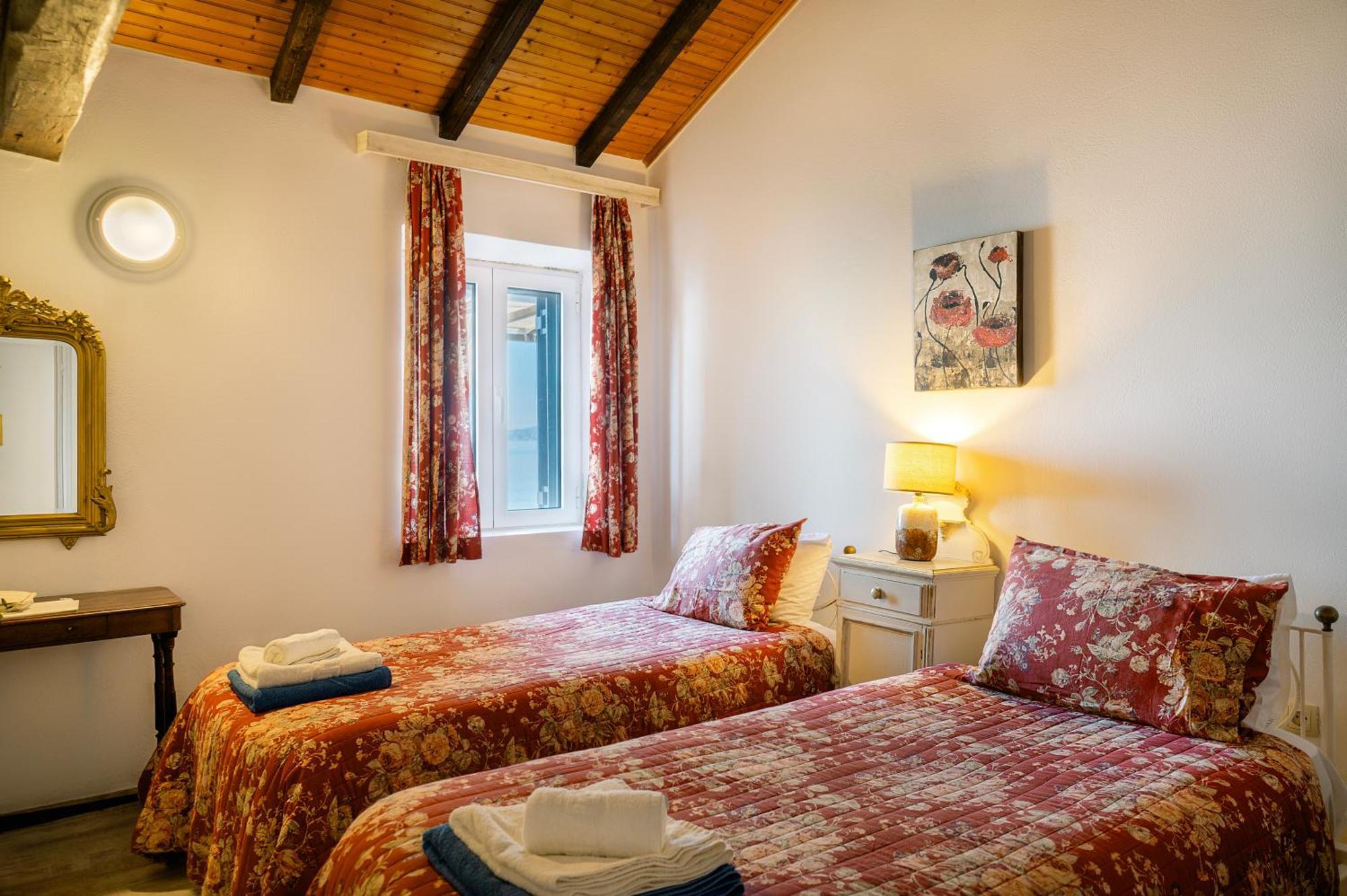 Nissaki Olive Press Villas Nisaki  Zewnętrze zdjęcie